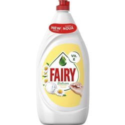 Fairy препарат за измиване на съдове лайка и витамим Е (1.35 л)
