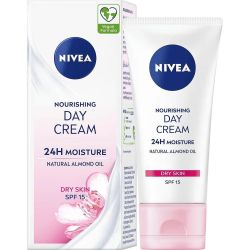 Nivea Essentials дневен крем за суха кожа (50 мл)