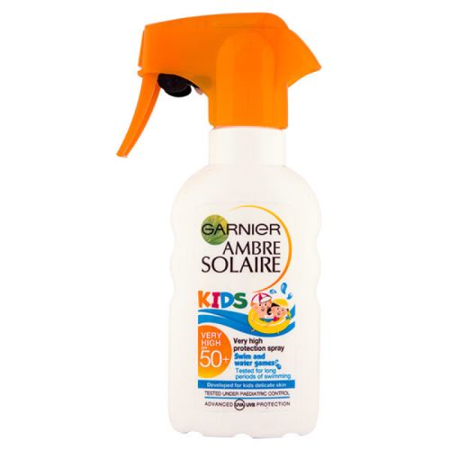 Garnier Ambre Solaire Kids Sensitive SPF50 слънцезащитен спрей за деца (200 мл)