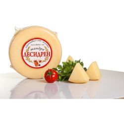 Лесидрен кашкавал от краве мляко, на килограм (1 кг)