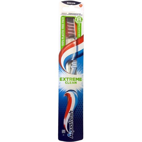 Aquafresh Extreme Clean четка за зъби, Medium (1 бр.)