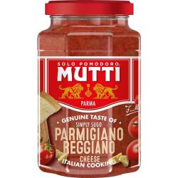 Mutti доматен сос с пармиджано (400 г)
