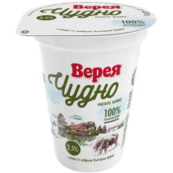 Верея кисело мляко Чудно 2.5% (400 г)
