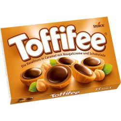 Toffifee шоколадови бонбони карамел и лешник (125 г)