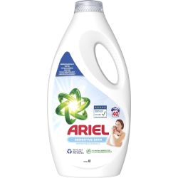 Ariel Sensitive Skin течен преперат за пране за бебешки дрехи, 40 пранета (2 л)